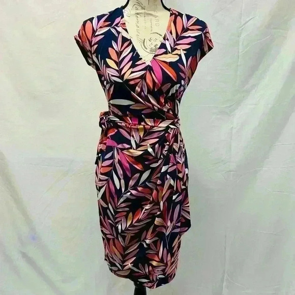 Maggie London Multicolor V Neck Cap Sleeve Wrap Dress Size 6 - Picture 4 of 15
